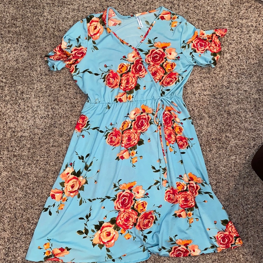 Piphany floral dress- Size XL